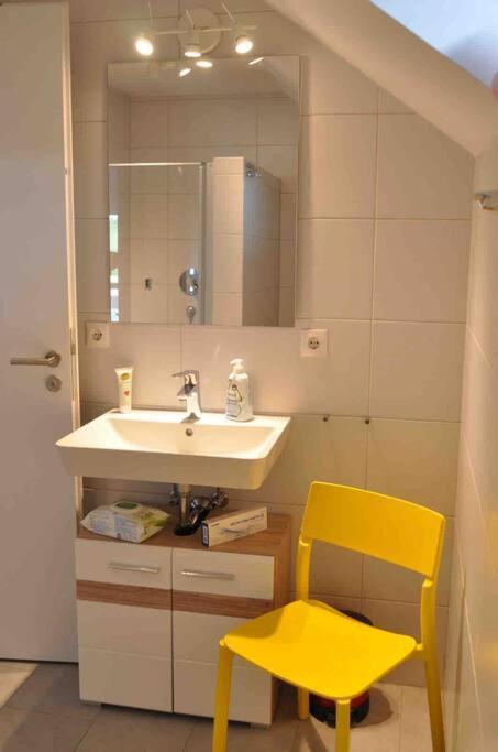 3 Zimmer Neubauwohnung In Der Schwaebischen Toskana Левенштайн Екстер'єр фото